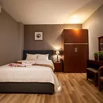 Sen Spa Service Apartment